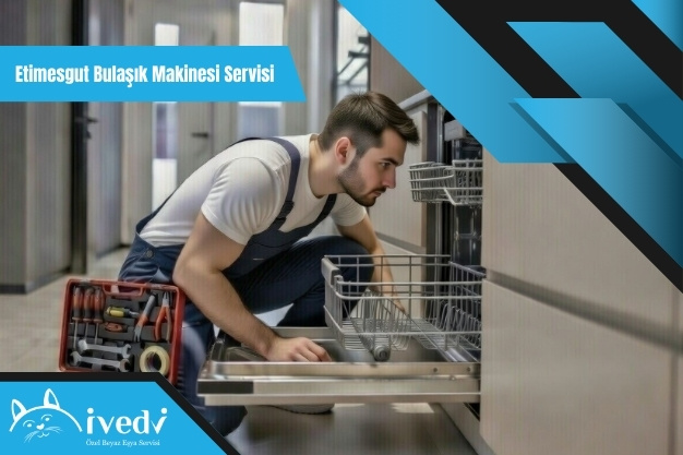 Etimesgut bulaşık makinesi servisi teknisyeni makinenin su giriş valfi ve filtre sistemini kontrol ediyor