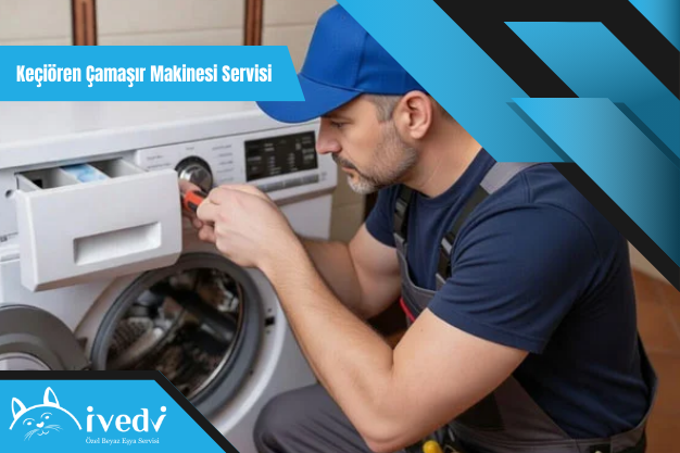 Keçiören çamaşır makinesi servisi teknisyeni arızalı makinenin program panelini ve elektronik sistemini kontrol ediyor